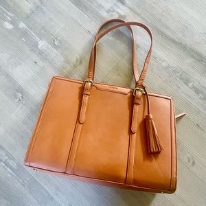 Vegan leather laptop bag